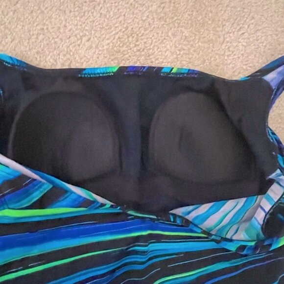 Great Lengths One Piece Swimsuit - Picture 5 of 9